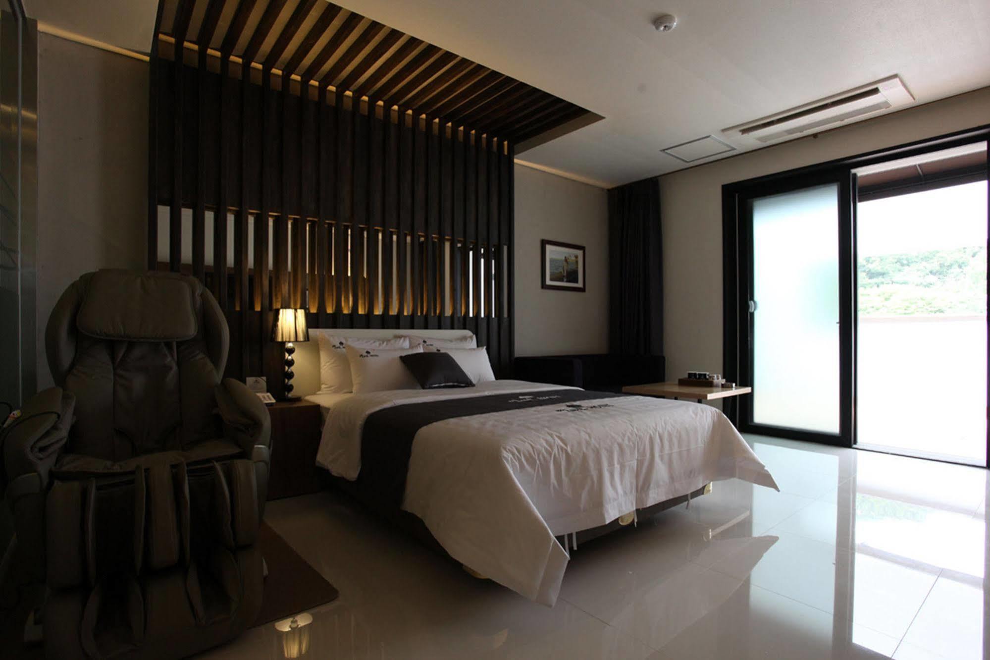 Drive In Hotel Tiamo Pocheon Exterior photo